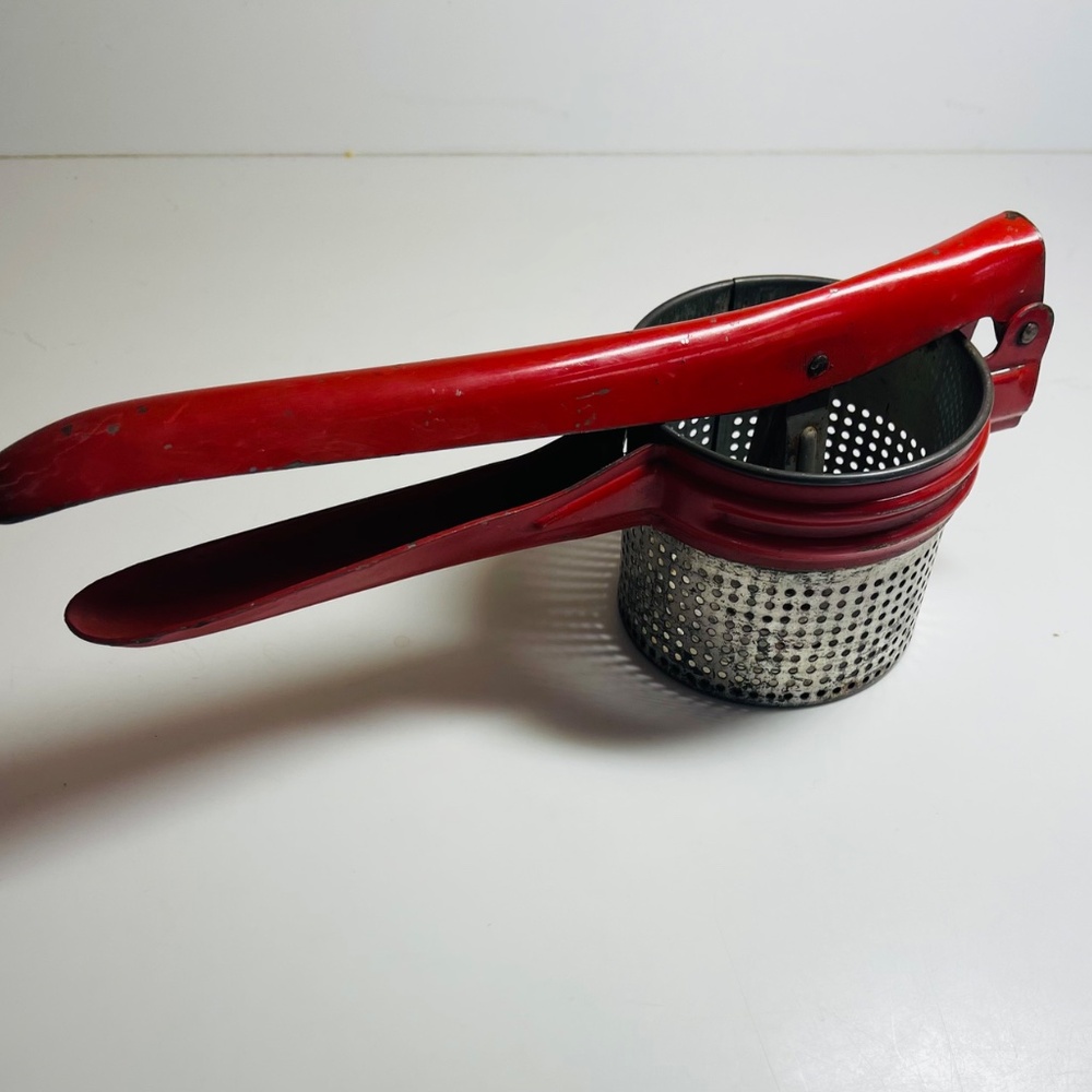 Vintage Potato Vegetable Ricer by Handy Things Rustic Retro Kitchen Gadget